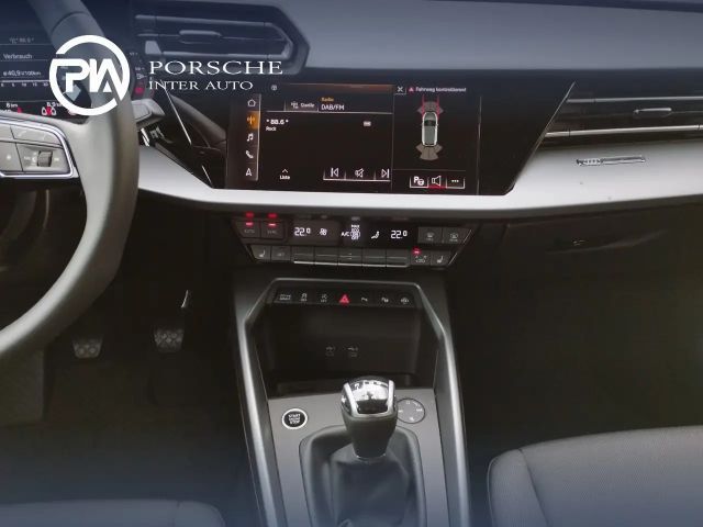 Audi A3 30 TFSI Sedan