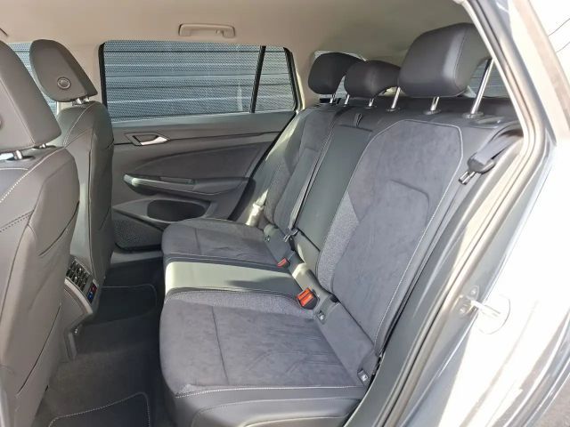 Volkswagen Golf Business DSG Variant