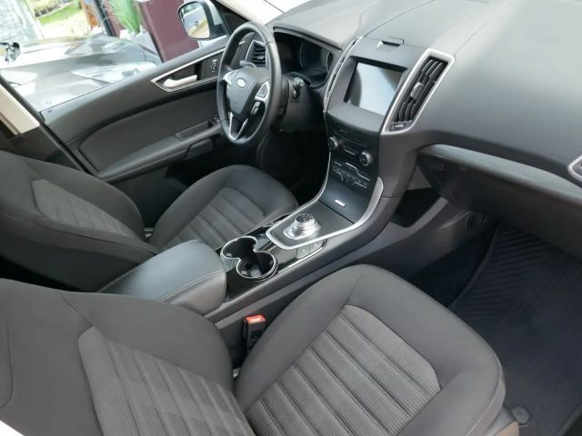 Ford Galaxy Business