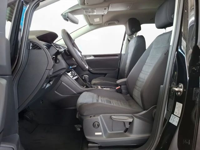 Volkswagen Touran DSG Highline