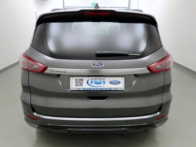 Ford S-Max ST Line