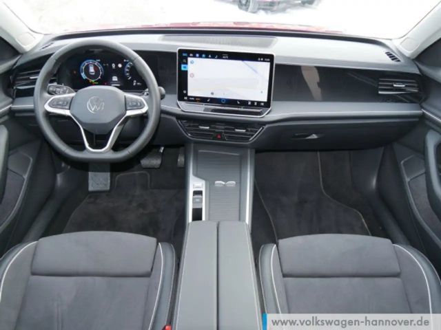 Volkswagen Passat 1.5 eTSI Business DSG Variant