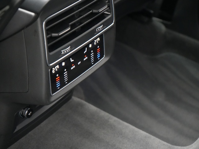 Audi Q8 55 TFSI Competition Quattro