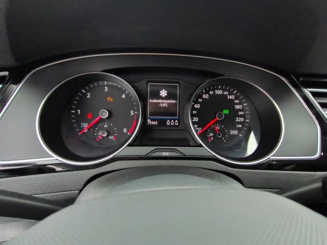 Volkswagen Passat 2.0 TDI Business DSG Variant