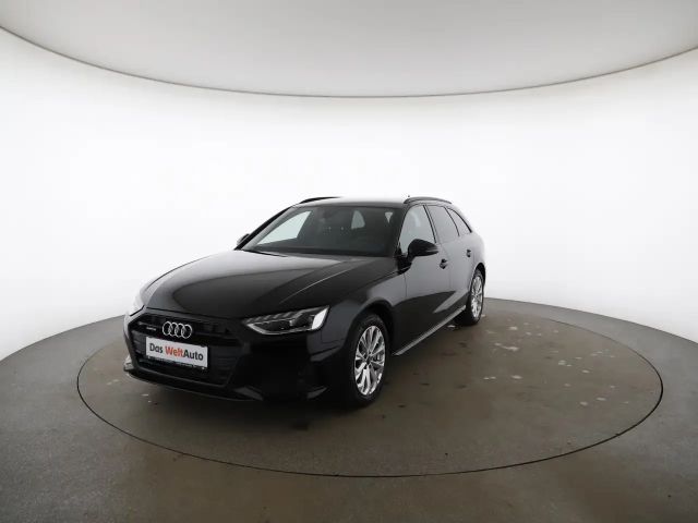 Audi A4 40 TFSI Quattro S-Tronic