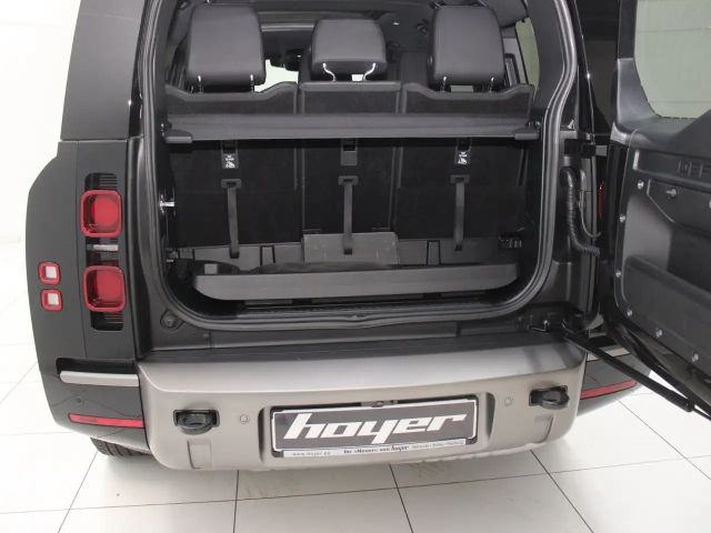 Land Rover Defender D250 Dynamic SE