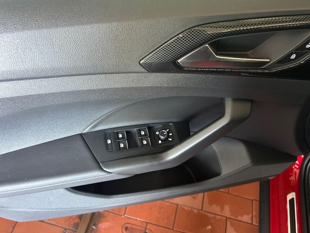 Volkswagen T-Cross DSG R-Line Style