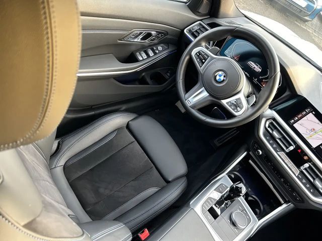 BMW 330 330d M-Sport Touring xDrive