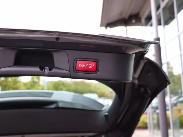 Mercedes-Benz B 200 Progressive Sedan