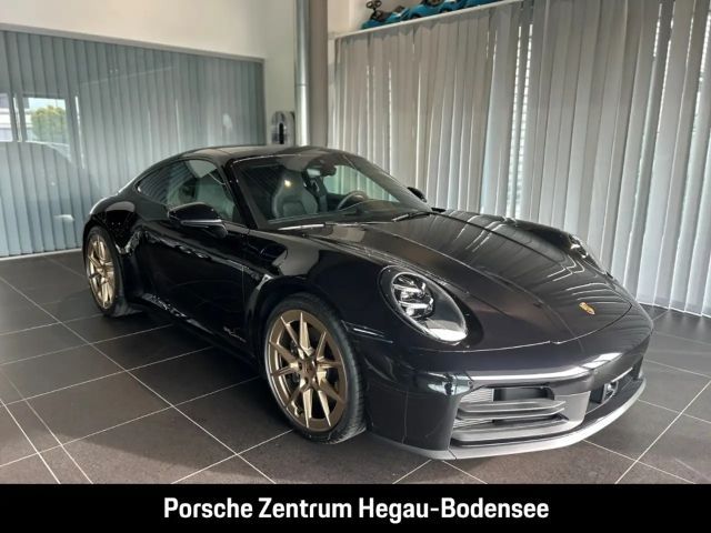 Porsche 992 Carrera Coupé