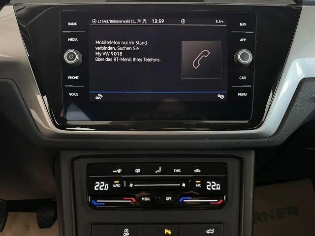 Volkswagen Touran 2,0 TDI *NAVI*ACC*Virtual Cockpit*Elektrische H...