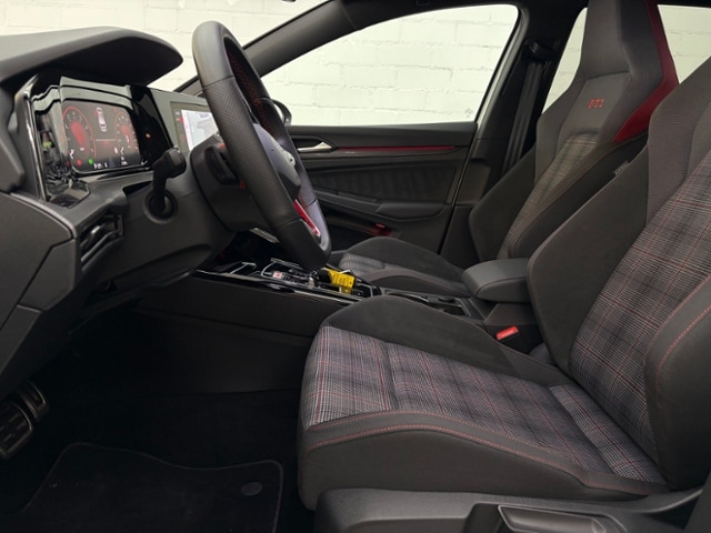 Volkswagen Golf 2.0 TSI DSG IQ.Drive Sound