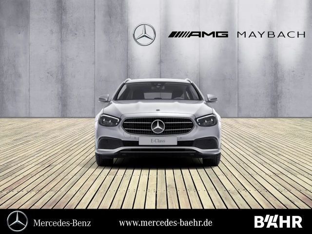 Mercedes-Benz E 220 AVANTGARDE E 220 d Estate