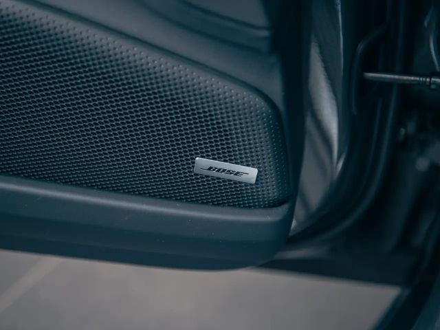 Porsche Panamera 4 E-Hybrid