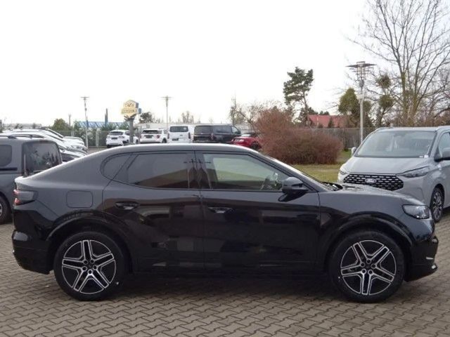 Ford Capri Extended range Premium RWD