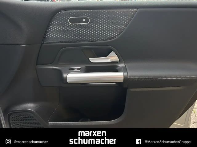 Mercedes-Benz B 200 B 200 d Progressive