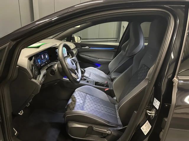 Volkswagen Golf 1.5 TSI R-Line