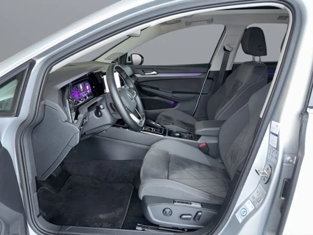 Volkswagen Golf Style Variant