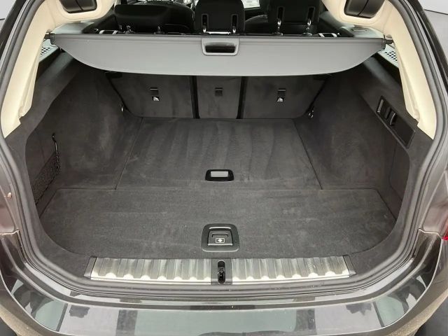 BMW 320 320d Touring xDrive