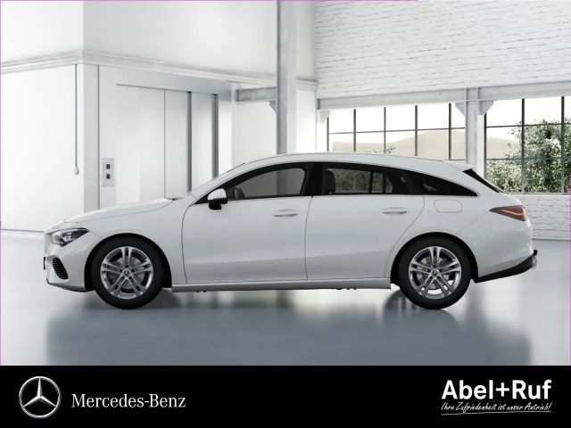 Mercedes-Benz CLA 180 Shooting Brake