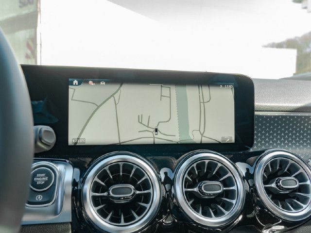 Mercedes-Benz GLB 200 GLB 200 d