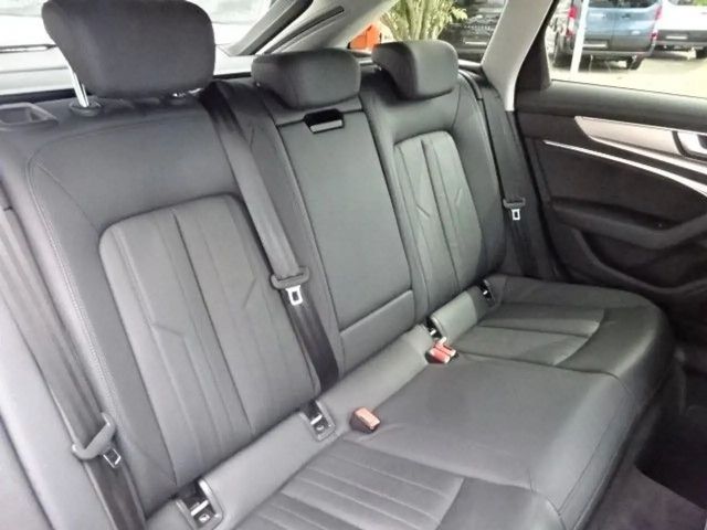 Audi A6 40 TDI Avant Business Quattro