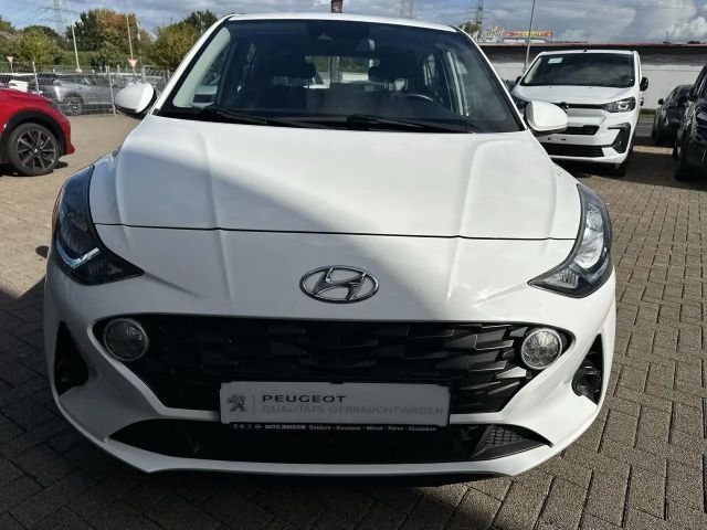 Hyundai i10 1.0