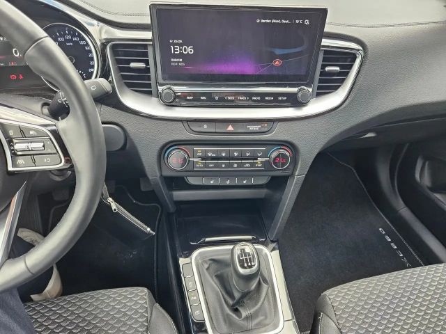 Kia XCeed GDi Vision