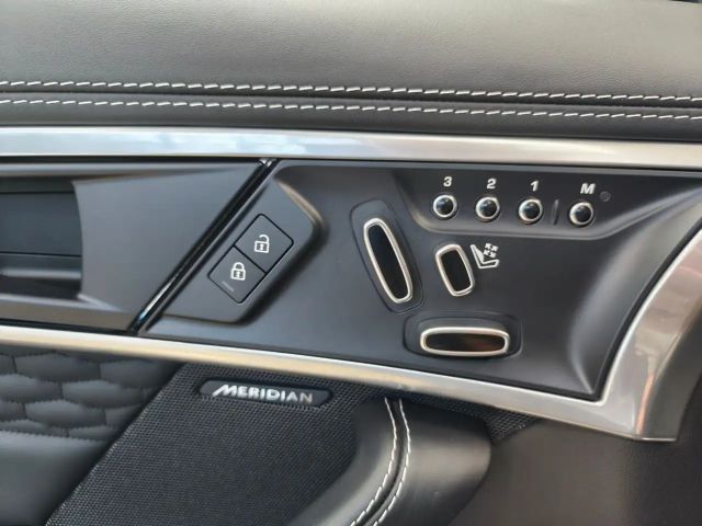 Jaguar F-Type Coupe R-Dynamic