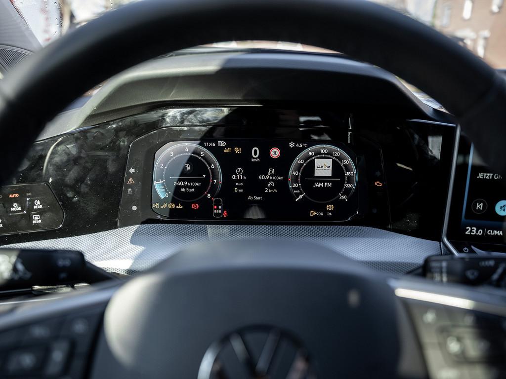 Volkswagen Golf 1.5 TSI Golf VIII