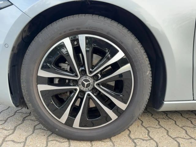 Mercedes-Benz A 180 Progressive