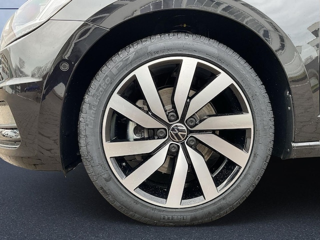 Volkswagen Touran DSG Highline