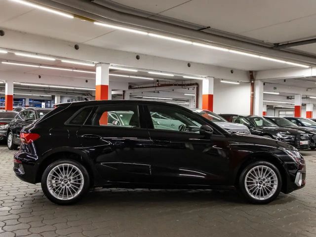 Audi A3 40 TFSI Hybride Sedan