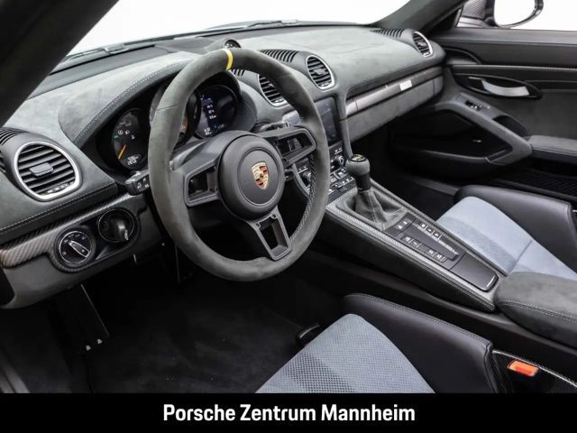 Porsche Cayman 718 RS