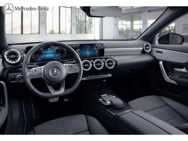 Mercedes-Benz CLA 250 AMG Line