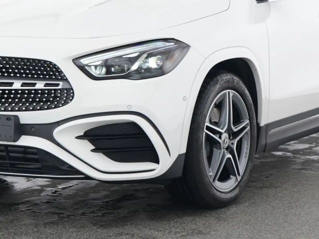 Mercedes-Benz GLA 220 4MATIC AMG Line GLA 220 d