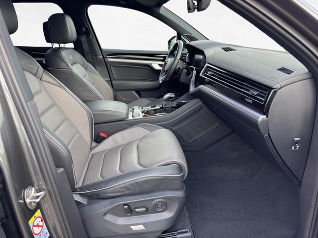 Volkswagen Touareg 4Motion R-Line