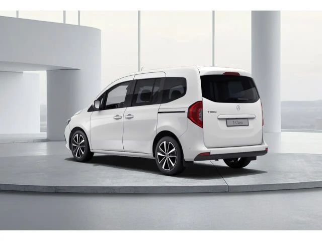 Mercedes-Benz T 180 T 180 d Standard PTS Navi Cam SHZ LED