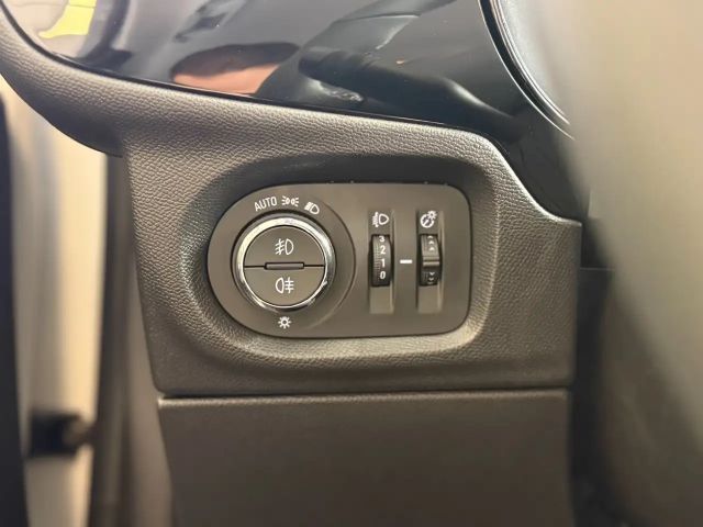 Opel Corsa 1.2 Turbo Edition Turbo