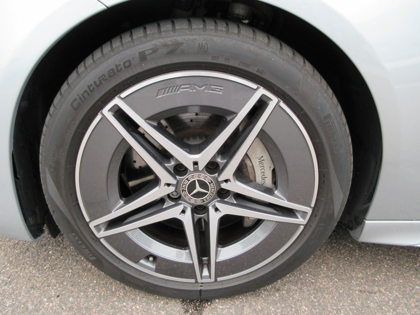 Mercedes-Benz C 220 AMG Line C 220 d Estate