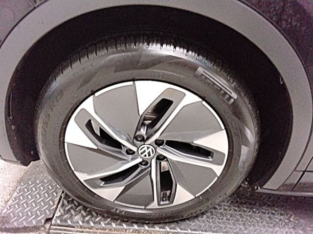 Volkswagen ID.5 IQ.Drive Pure