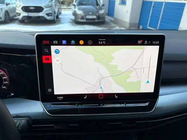 Volkswagen Golf 1.5 TSI Life