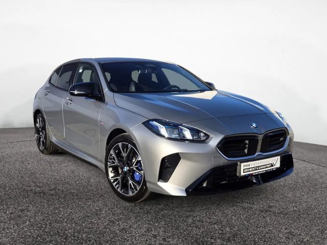 BMW 135 Sedan xDrive