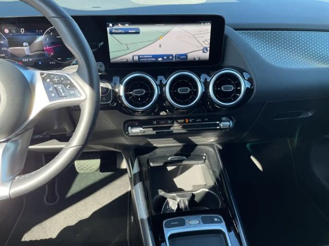 Mercedes-Benz B 180 Progressive