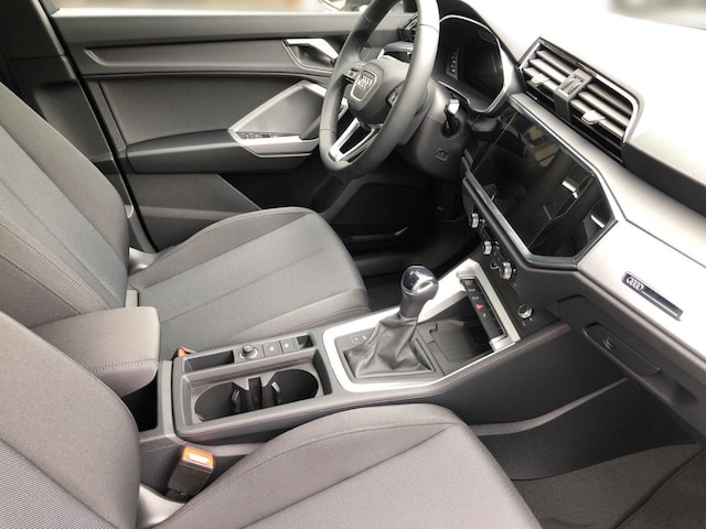 Audi Q3 35 TDI S-Tronic