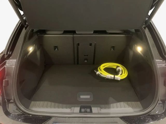 Ford Explorer Extended range RWD