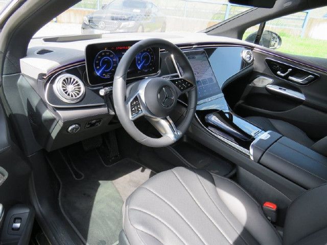 Mercedes-Benz EQE 350 Sedan