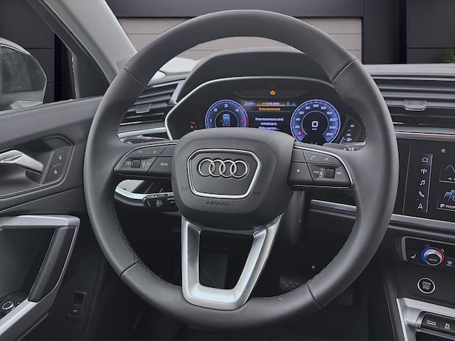 Audi Q3 S-Tronic