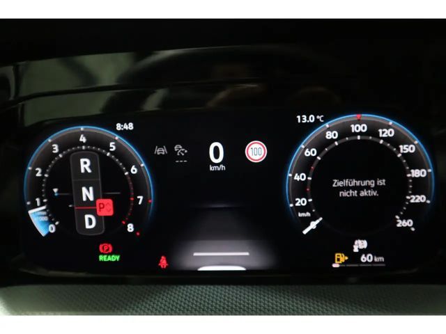 Volkswagen Golf 1.5 eTSI Golf VIII