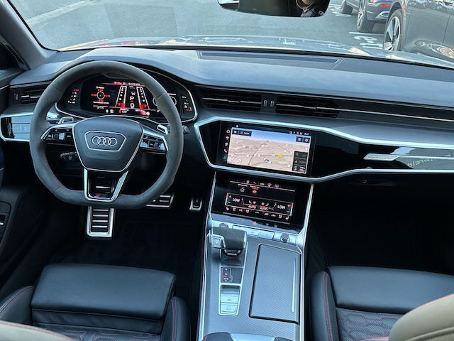 Audi RS6 Avant Quattro